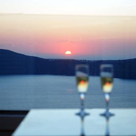 Reverie Santorini Hotel Firostefani Ngoại thất bức ảnh