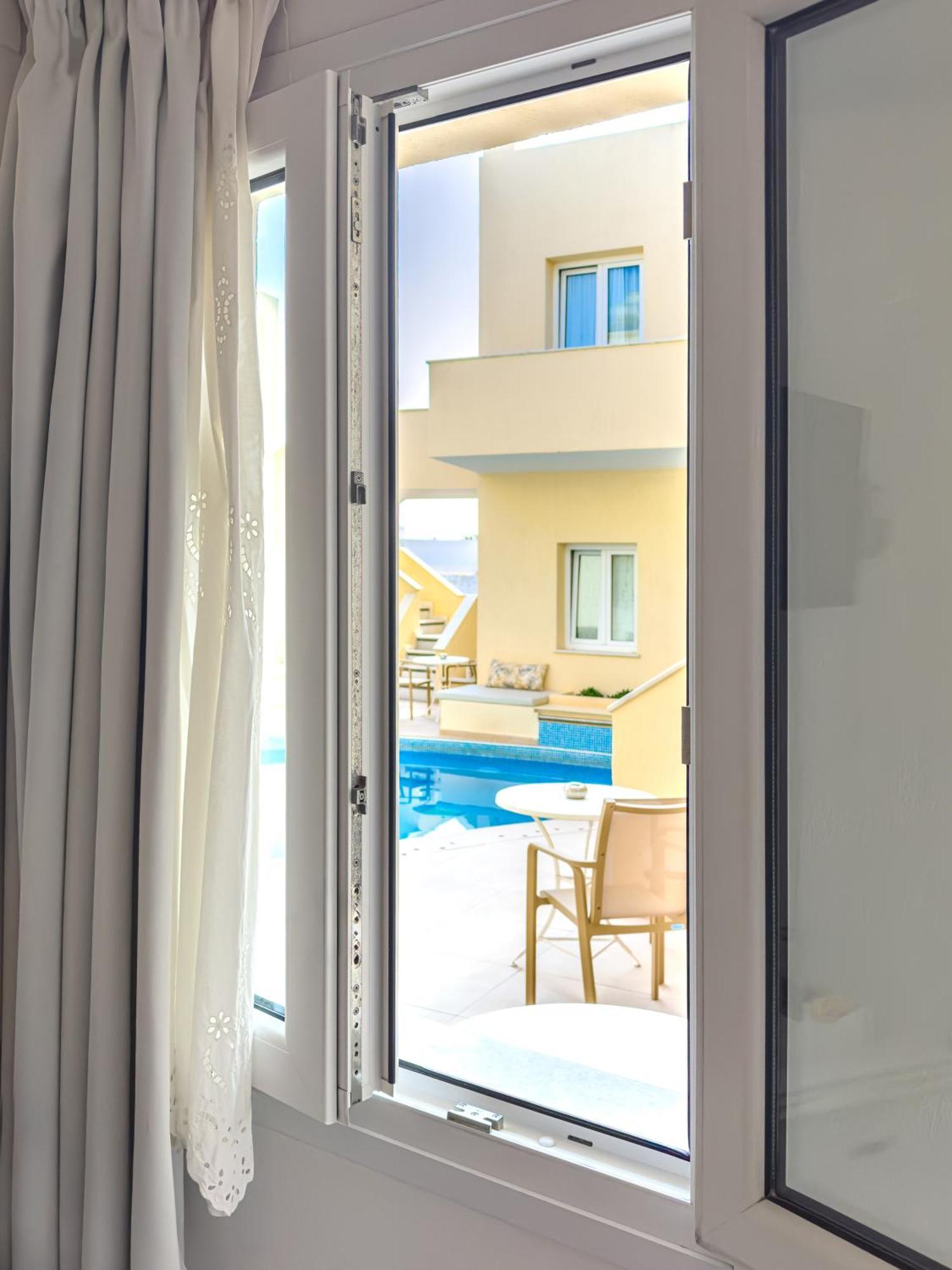 Reverie Santorini Hotel Firostefani Phòng bức ảnh